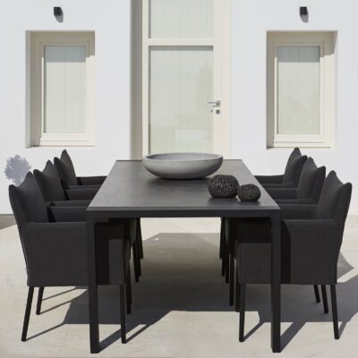 Lima outdoor dining table - Avenue Design Montreal